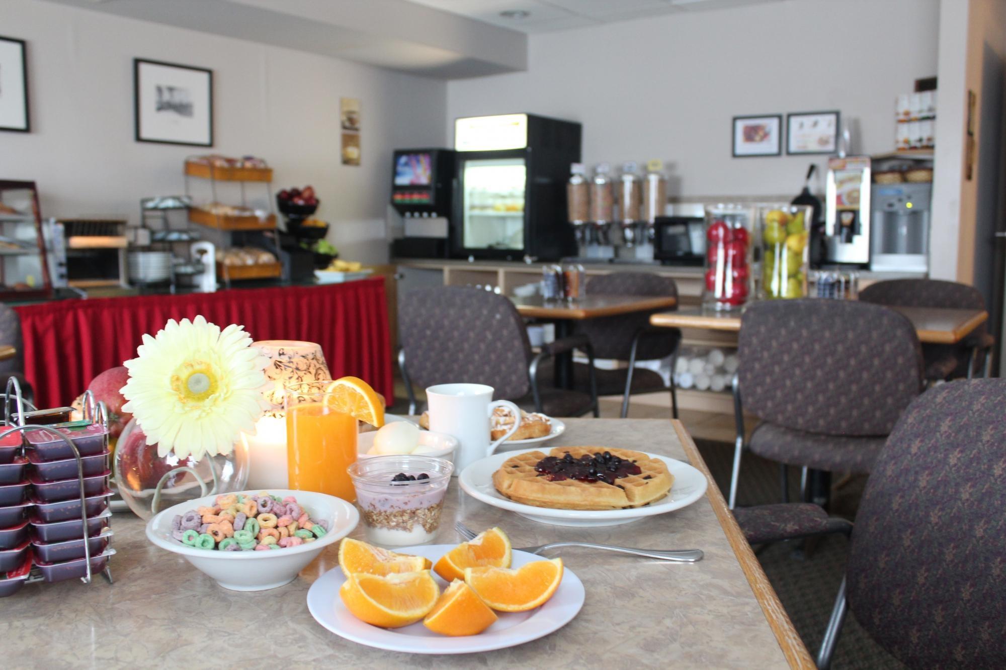Travelodge By Wyndham Fort Mcmurray Ngoại thất bức ảnh